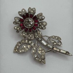 Vintage Flower Brooch